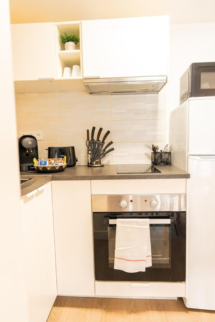 Duplex Confortable En Centre Avec 2 Chambres Châlons-en-Champagne Exteriér fotografie