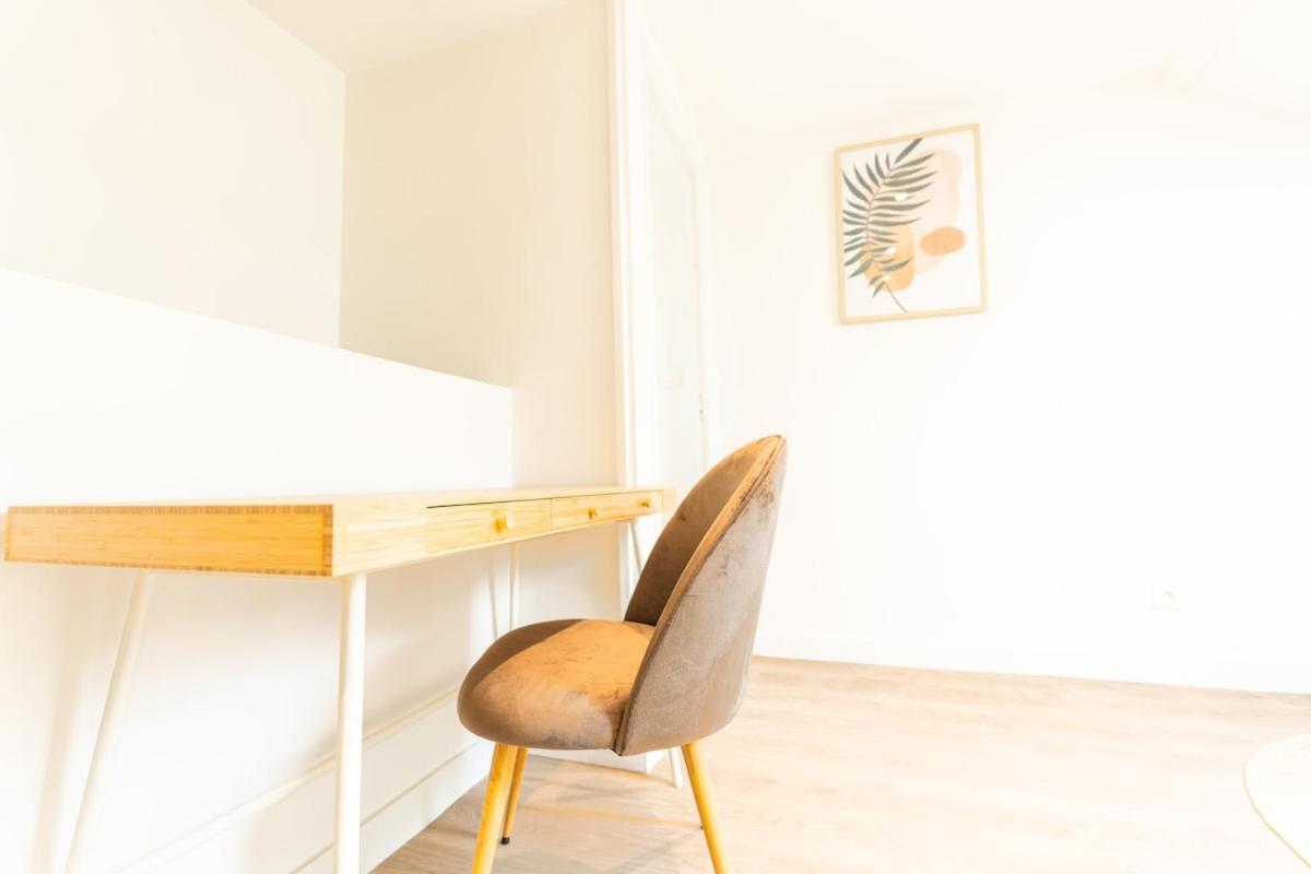 Duplex Confortable En Centre Avec 2 Chambres Châlons-en-Champagne Exteriér fotografie